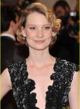 Mia Wasikowska