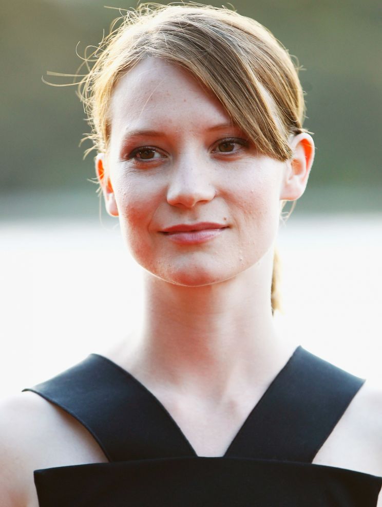 Mia Wasikowska