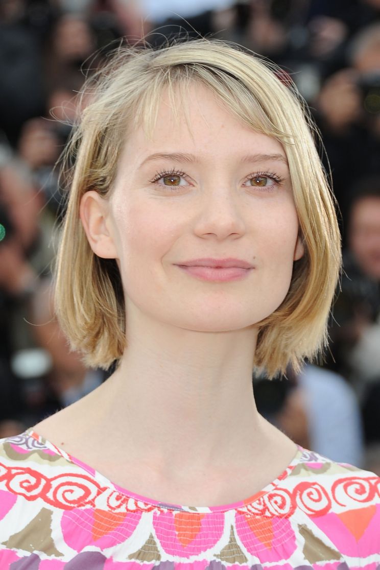 Mia Wasikowska