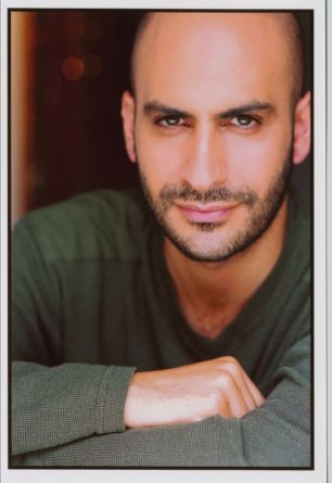 Michael Benyaer