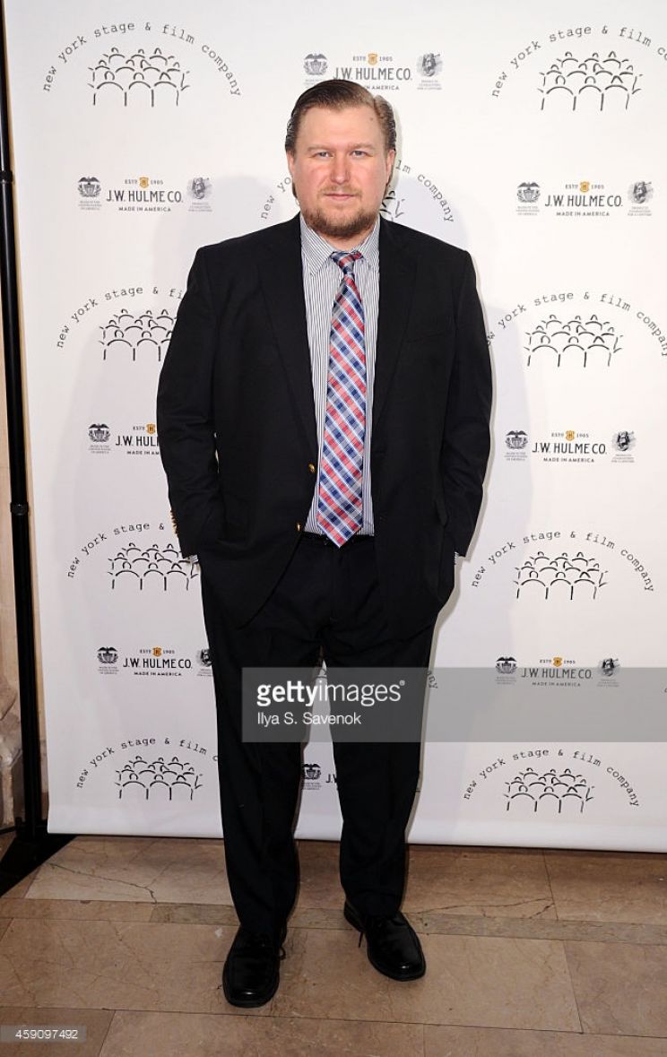 Michael Chernus