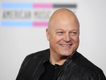 Michael Chiklis