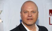 Michael Chiklis