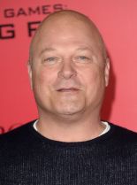 Michael Chiklis