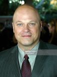 Michael Chiklis