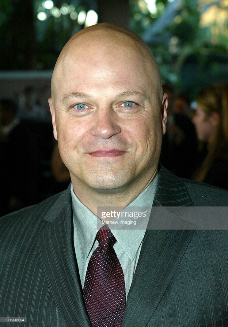 Michael Chiklis