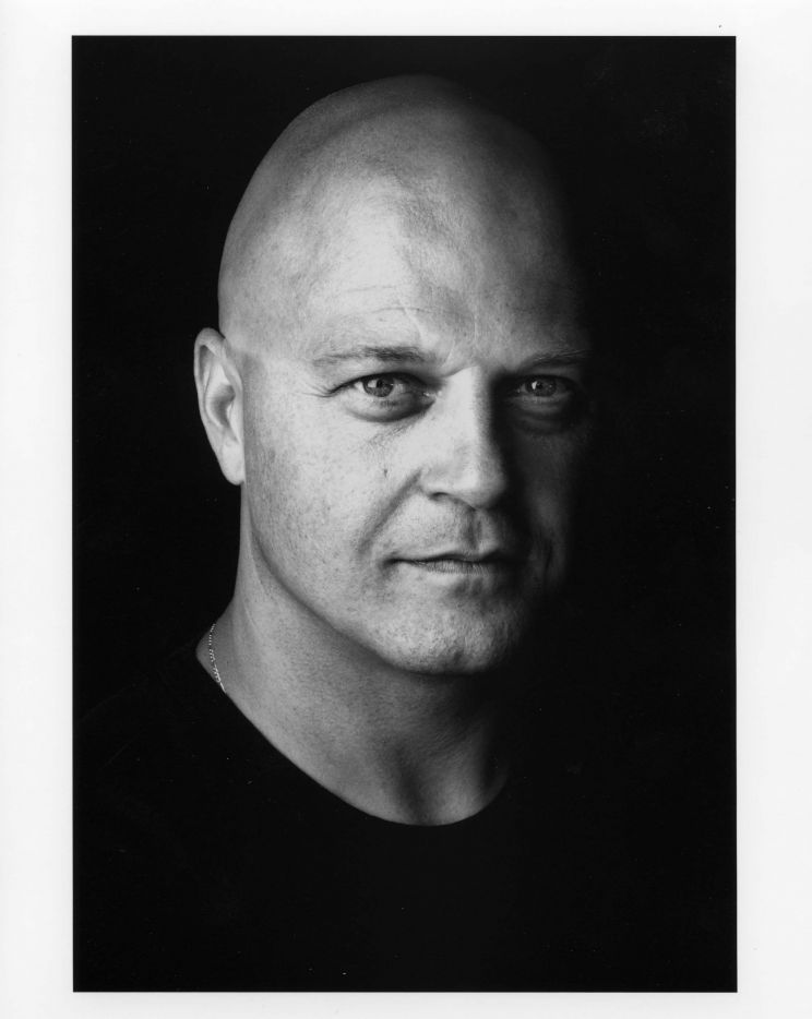 Michael Chiklis