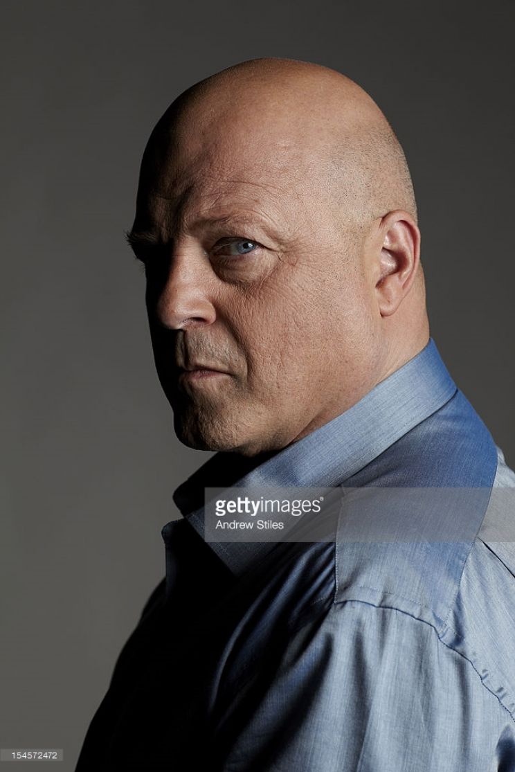 Michael Chiklis