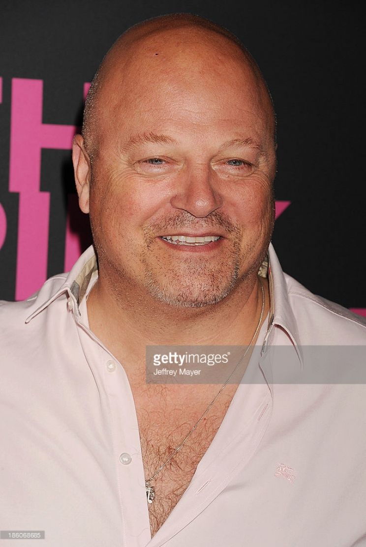 Michael Chiklis