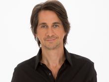 Michael Easton