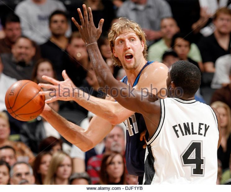 Michael Finley