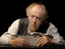 Michael Gambon