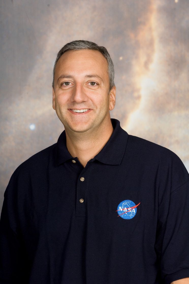 Michael J. Massimino