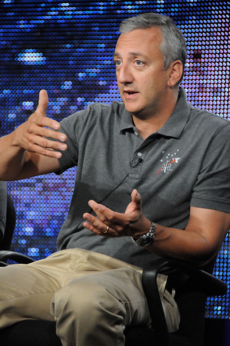 Michael J. Massimino