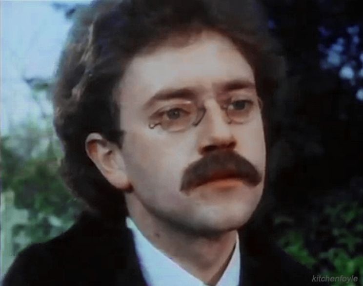 Michael Kitchen
