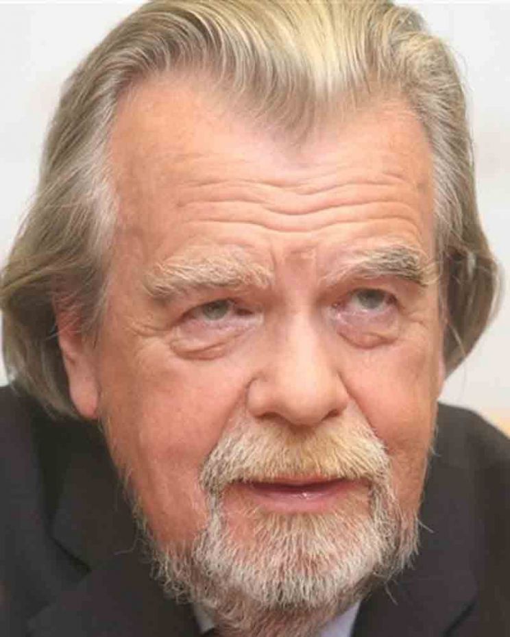 Michael Lonsdale