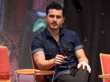 Michael Malarkey #398535 picture (Landscape Medium)