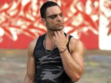 Michael Mando