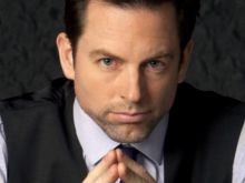 Michael Muhney