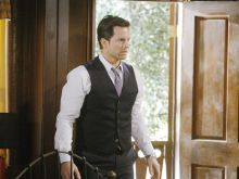 Michael Muhney photo