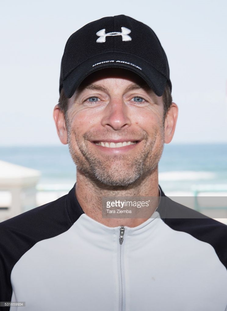 Michael Muhney