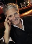 Michael Nouri