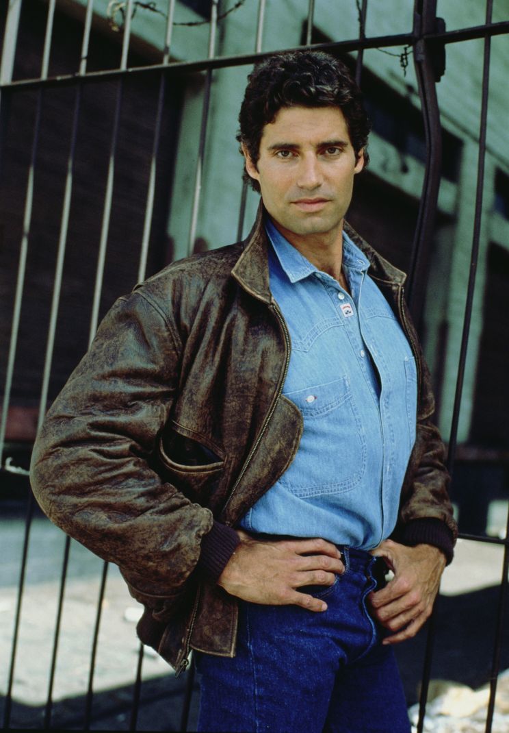 Michael Nouri