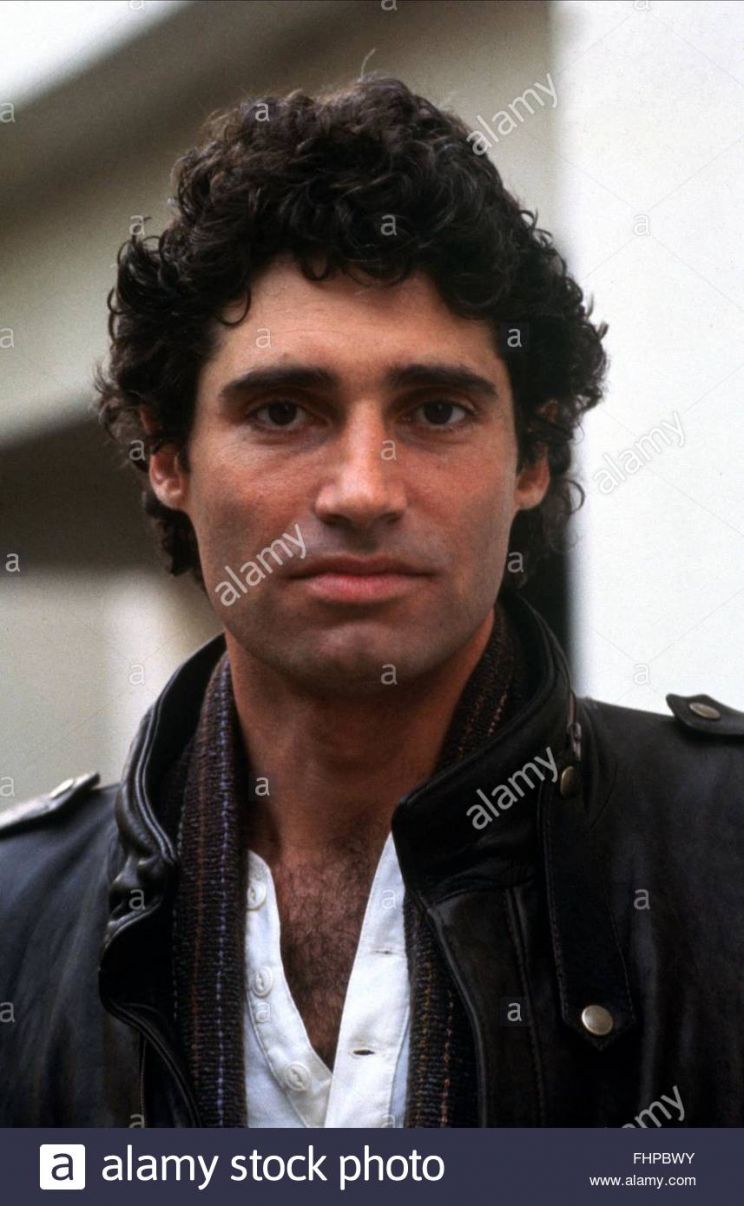 Michael Nouri