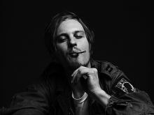 Michael Pitt