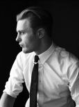 Michael Pitt