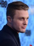 Michael Pitt