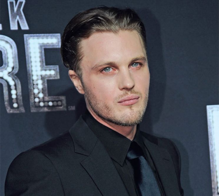 Michael Pitt