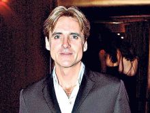 Michael Praed