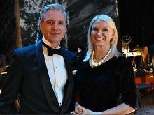 Michael Praed #1490170 picture (Landscape Medium)