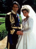 Michael Praed #1490156 picture (Portrait Medium)