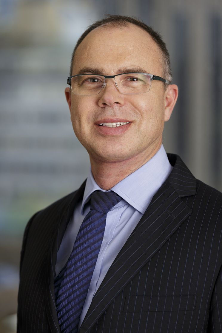 Michael Rowe