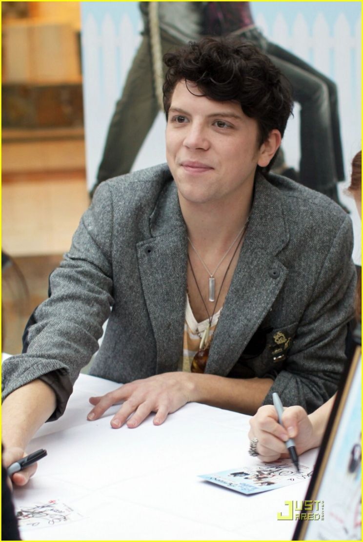 Michael Seater