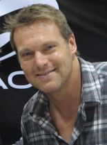 Michael Shanks