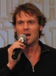 Michael Shanks