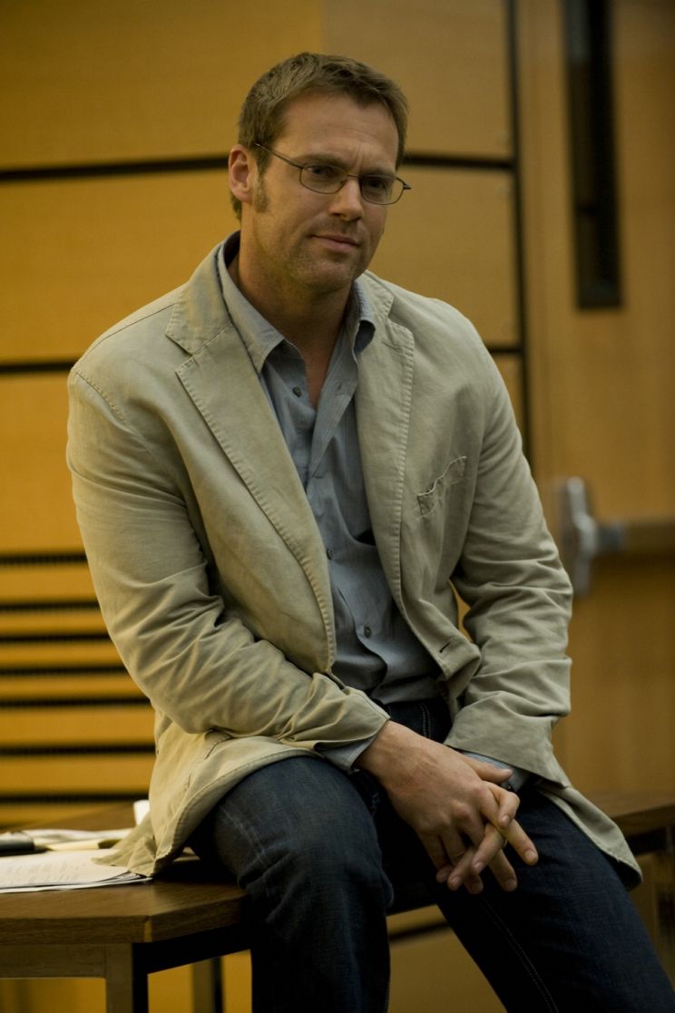 Michael Shanks