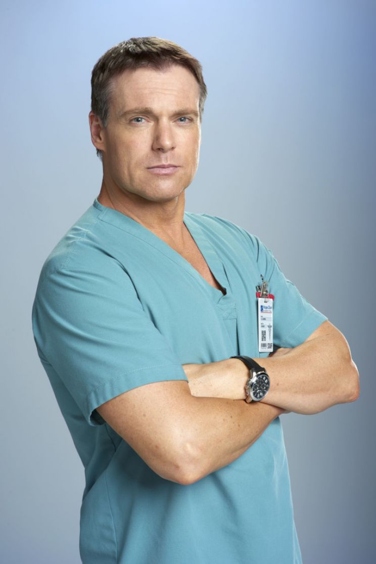 Michael Shanks