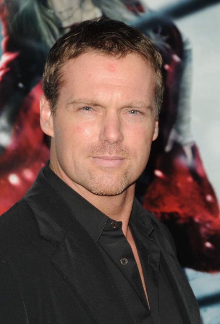 Michael Shanks