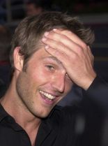 Michael Vartan #170315 picture (Portrait Medium)