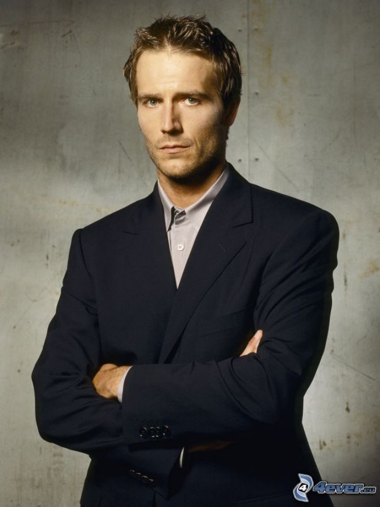 Michael Vartan