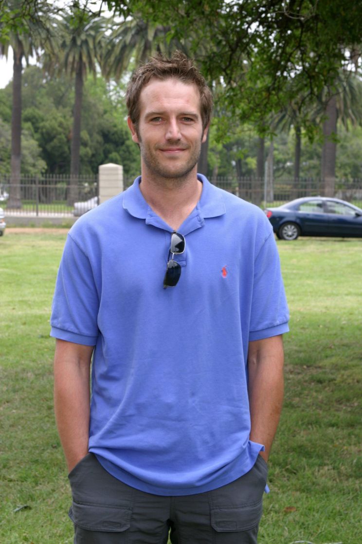 Pictures of Michael Vartan