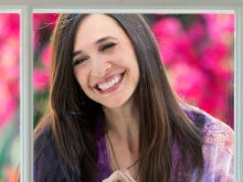 Michaela Watkins photo