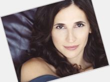 Michaela Watkins photo