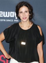 Michaela Watkins photo