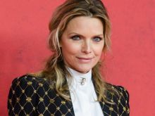 Michelle Pfeiffer photo