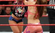 Mickie James